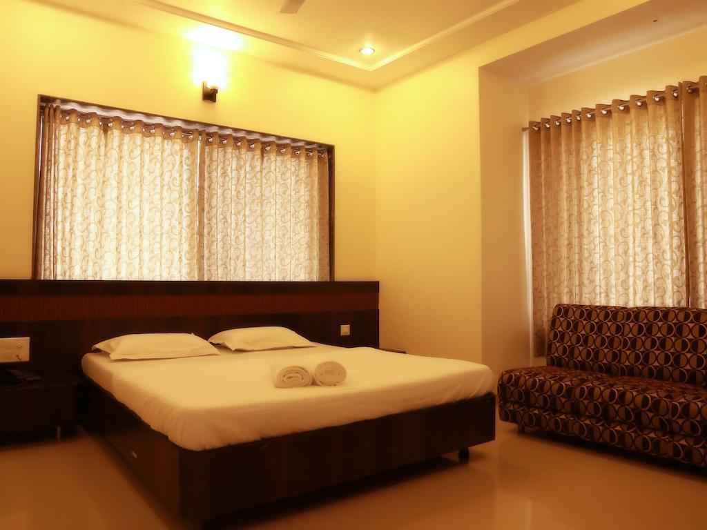Hotel Sai Ramanand Shirdi Luaran gambar