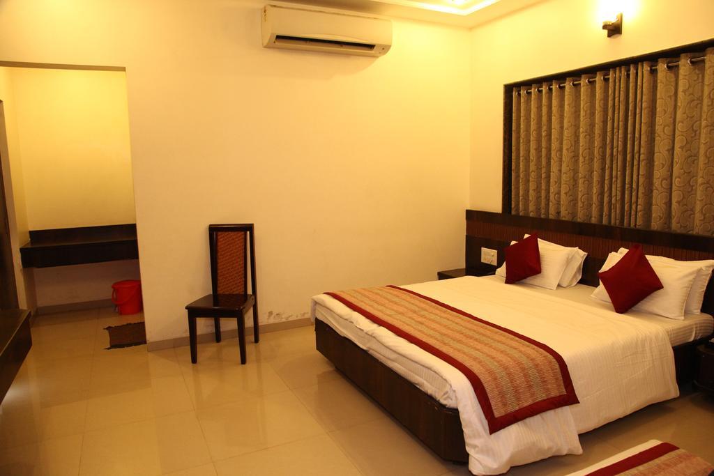 Hotel Sai Ramanand Shirdi Luaran gambar