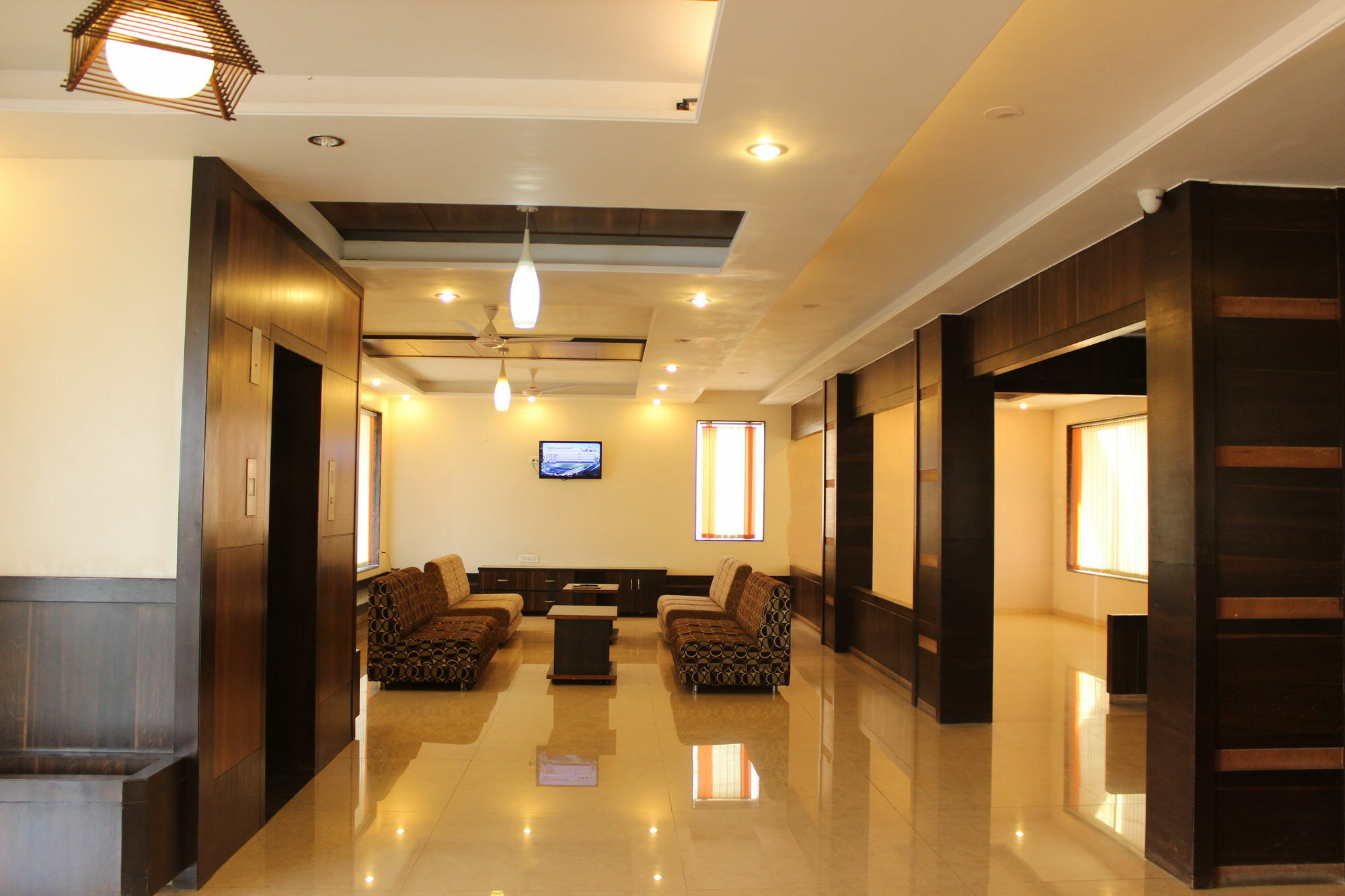 Hotel Sai Ramanand Shirdi Luaran gambar